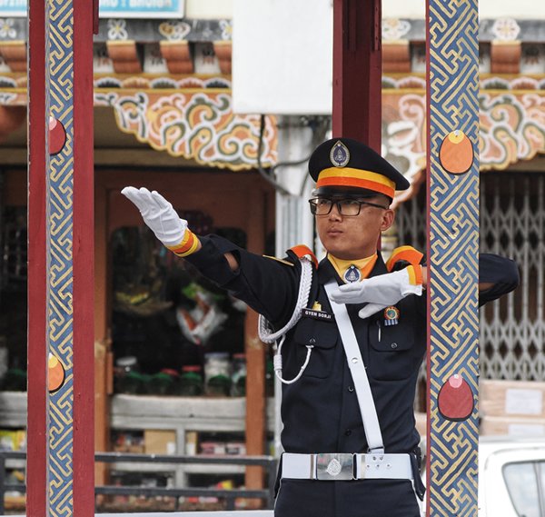 Verkeersregelaar in Thimphu, Bhutan
