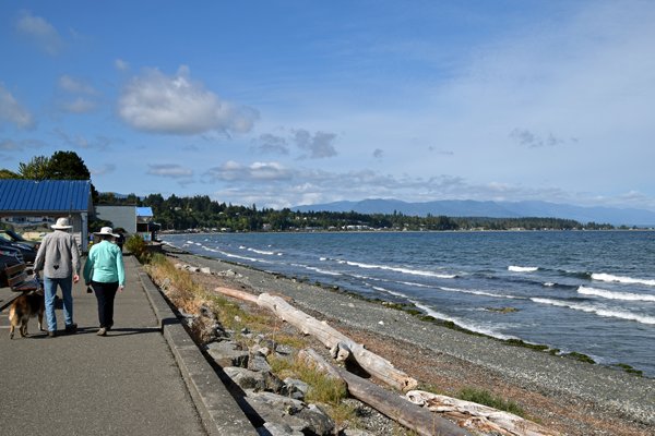 Promenade bij Qualicum Beach op Vancouver Island
