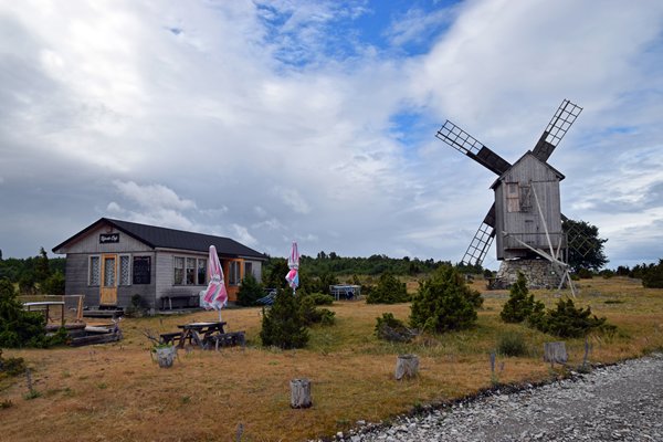 Café in de buurt van Ohessaare op Saaremaa, Estland