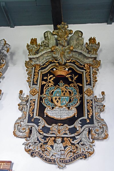 Rouwbord van de laatstlevende van de familie Van Nysten in de kerk van Hegebeintum (Friesland)