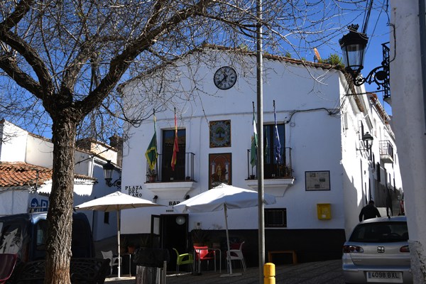 Castaño del Robledo