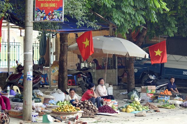 Groenteverkoop in Mai Chau, Vietnam