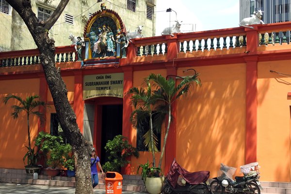 De Subramaniam Swamy tempel (hindoetempel) in het centrum van Saigon