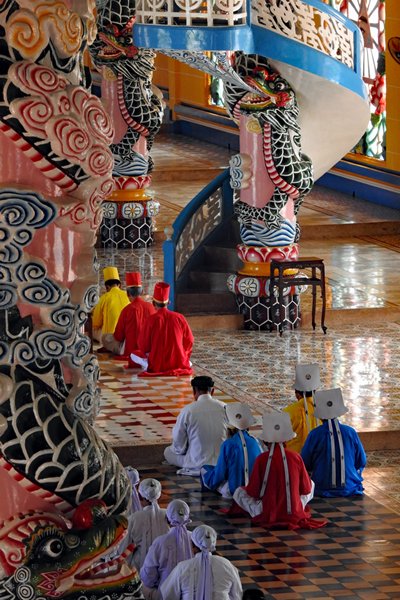 Foto 4 van een Cao Dai ceremonie