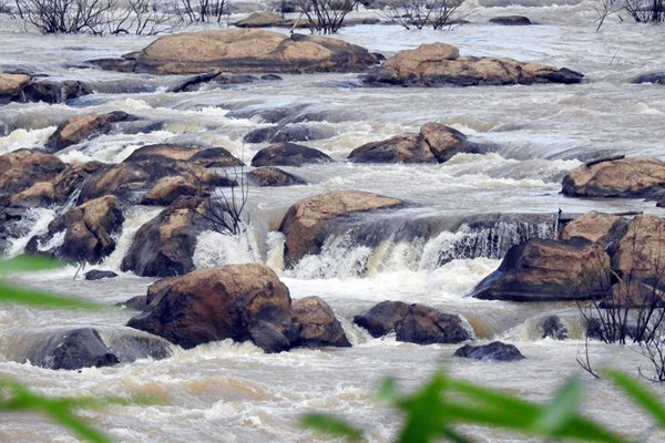 Stroomversnellingen in Cat Tien NP, Vietnam