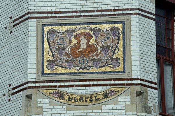 Mozaïek op de kruising van Waterloostraat en Generaal van Merlenstraat (Antwerpen)