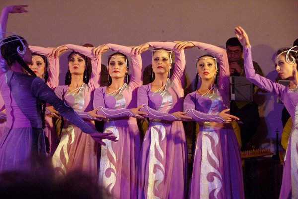 Armenian State Honored Ensemble of Dance & Song, Jerevan Armenië 2013