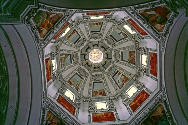 De dom in Salzburg, Oostenrijk 1987