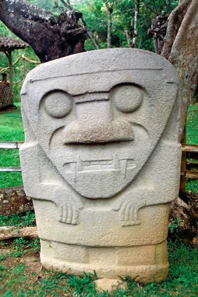 Intrigerende beelden in San Agustin, Colombia 1999
