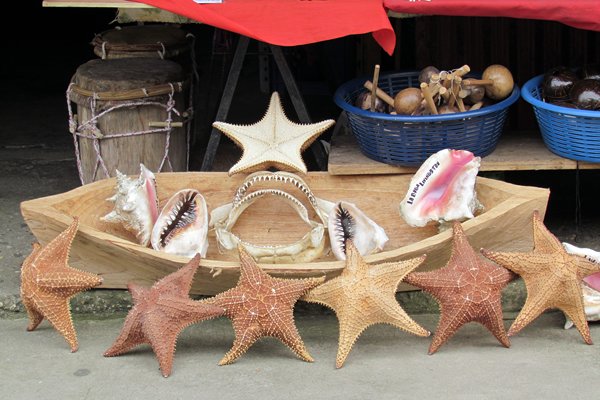 Foute souvenirs in Livingston, Guatemala 2014