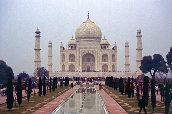 Taj Mahal in Agra, 1998